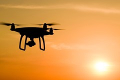 Dronero: OPERADOR DRON VIGO CON PERMISO
