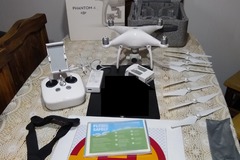 Selling: Drone Dji Phantom 4 Vendo Urgente X Viaje! Escucho Ofertas!