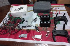 Vendendo: Mini exelente estado 6 baterias y muchas cosas mas