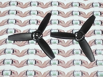 Vendendo:  HELICES (2) PARROT BEBOP 