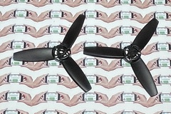 Selling:  HELICES (2) PARROT BEBOP 